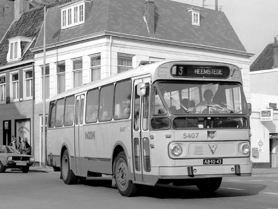  Leyland-Verheul Tiger 1961 года  (фото 4 из 5)